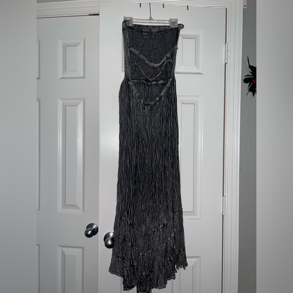 Earthbound Trading Co. Dress - Picture 4 of 5